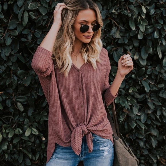 YVONNE KNITTED WAFFLE LIGHT WEIGHT KNOT TOP BRICK - Picture 2 of 3